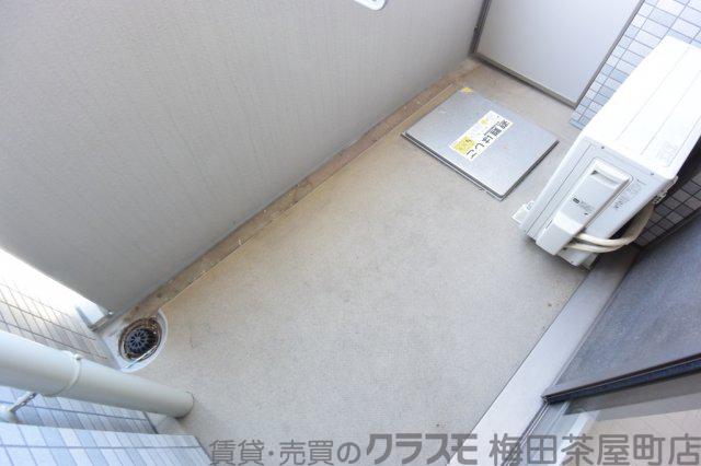 21/30 バルコニー