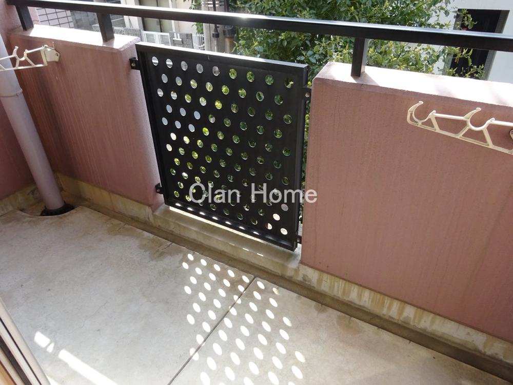 20/30 バルコニー