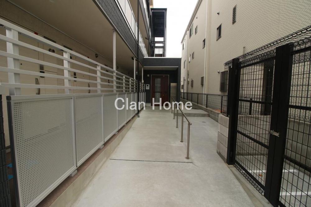 2/3 エントランス