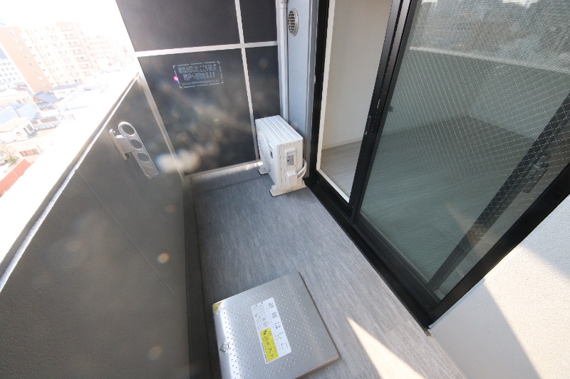 17/30 バルコニー