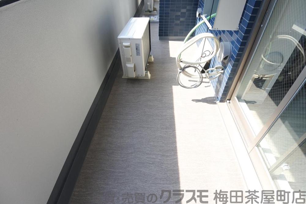 21/30 バルコニー