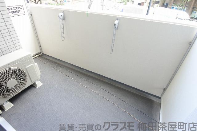 21/30 バルコニー