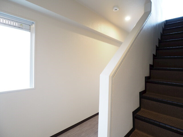 18/19 エントランス