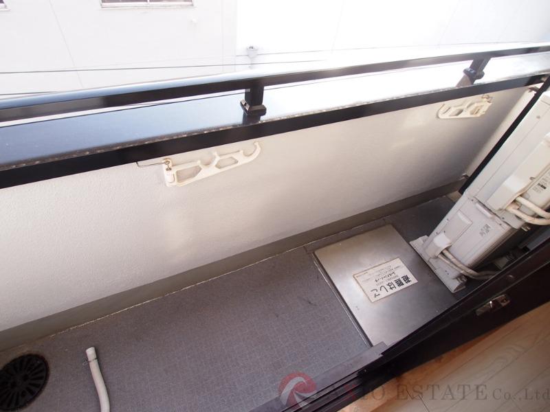 25/30 バルコニー