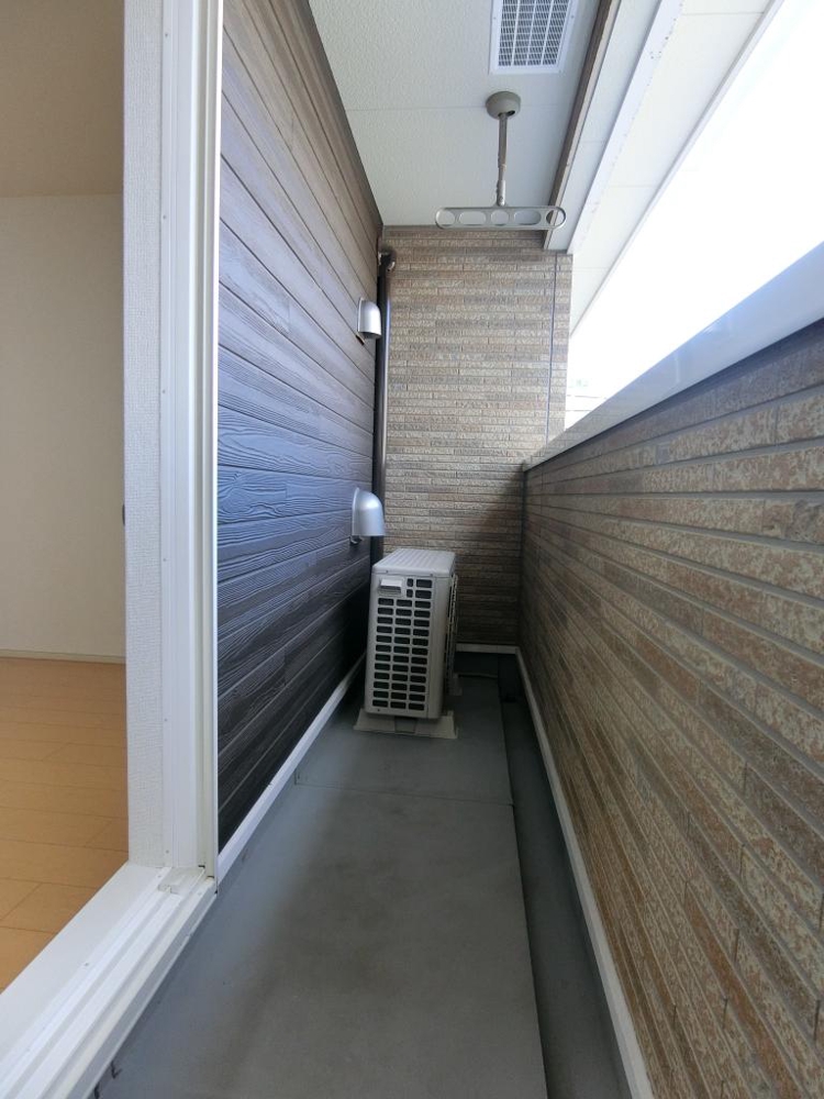 19/29 バルコニー