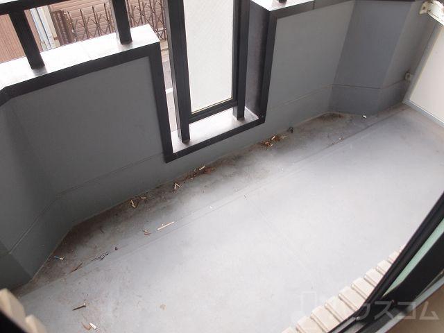 17/30 バルコニー