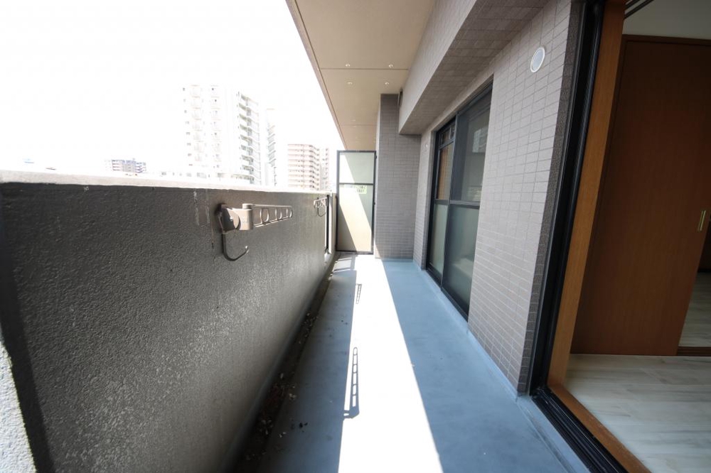 17/30 バルコニー