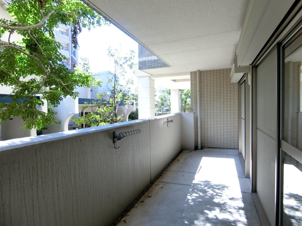 19/30 バルコニー