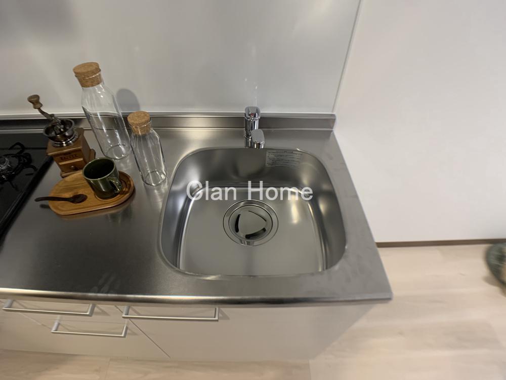 27/30 エントランス