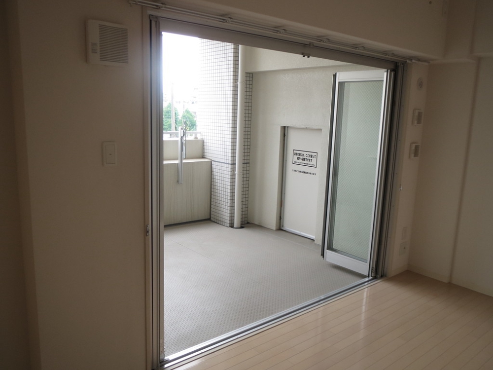 25/30 バルコニー