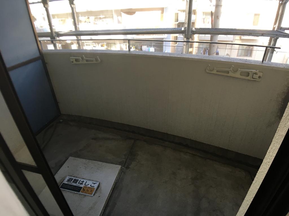 20/30 バルコニー