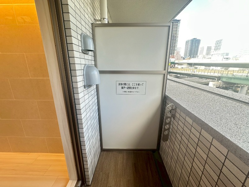 21/30 バルコニー