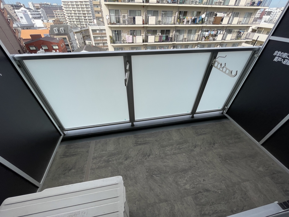 20/30 バルコニー