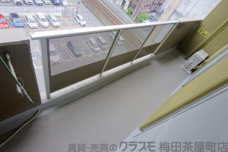 21/30 バルコニー