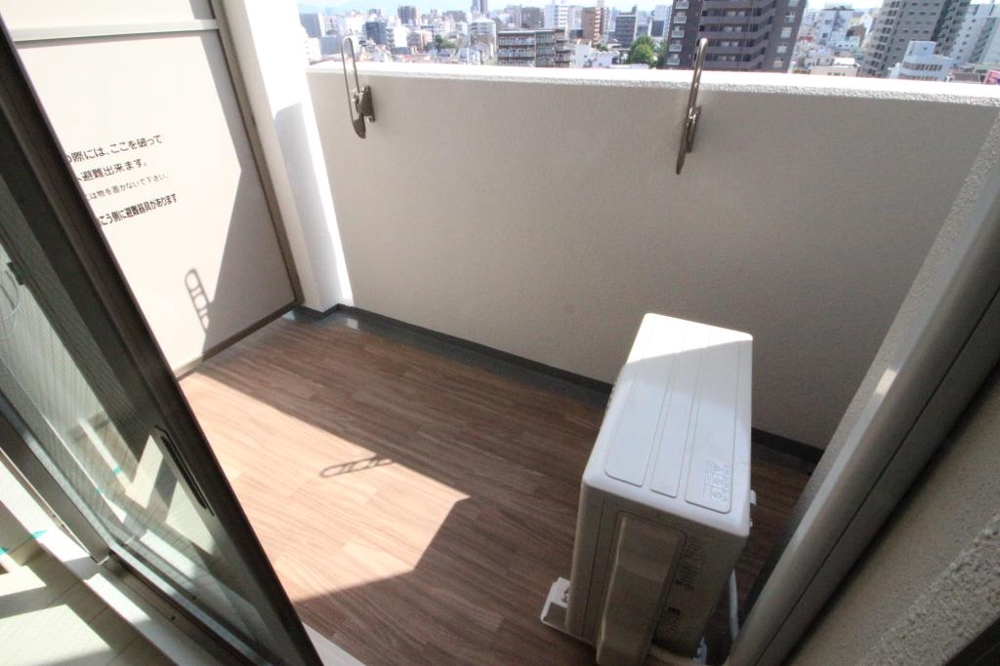 20/30 バルコニー