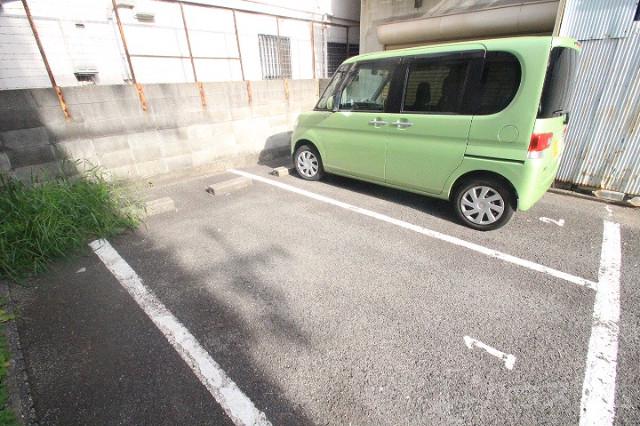 4/6 駐車場