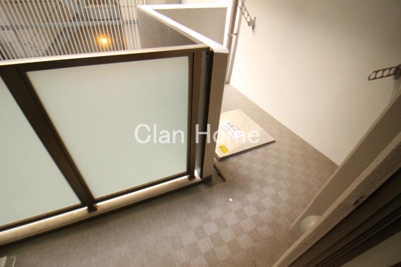 25/30 バルコニー