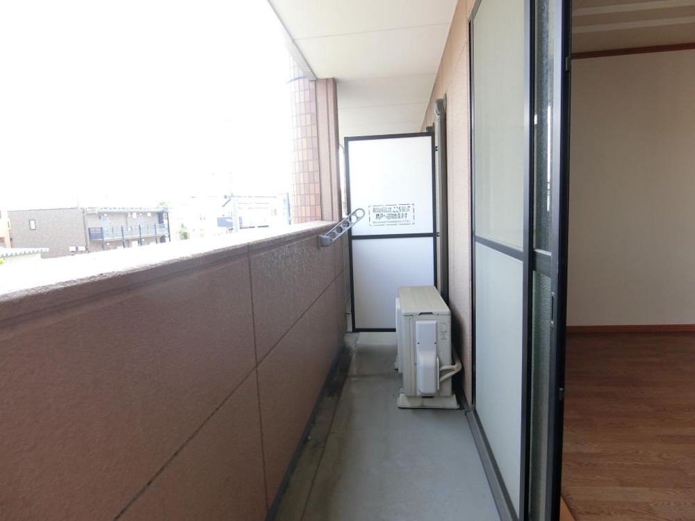 20/30 バルコニー