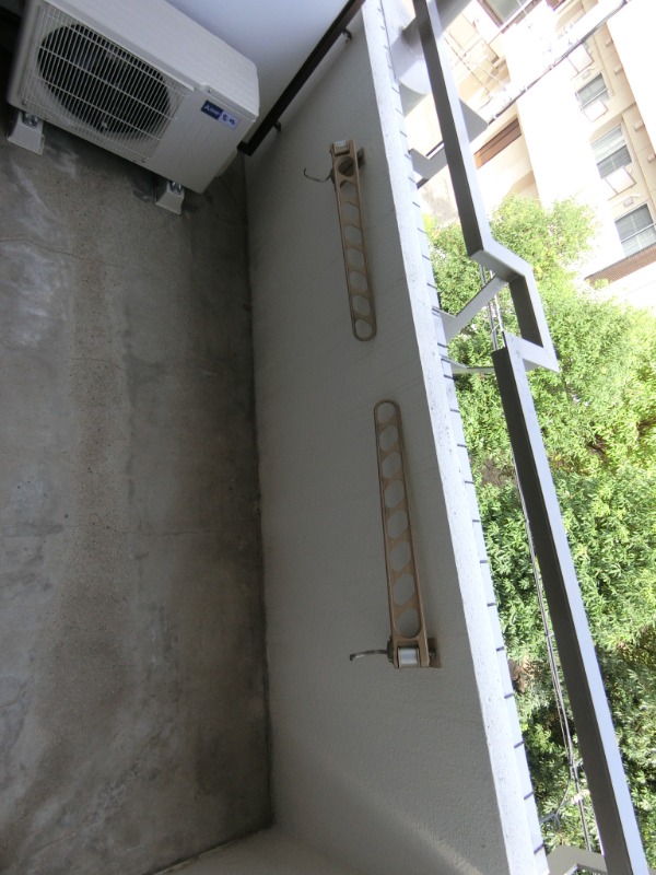 19/30 バルコニー