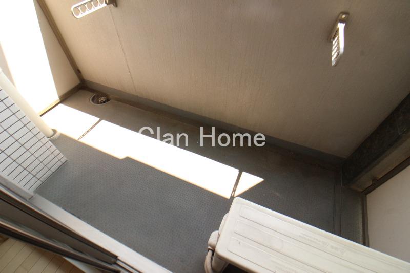 25/30 バルコニー