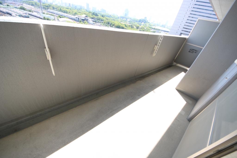 18/30 バルコニー