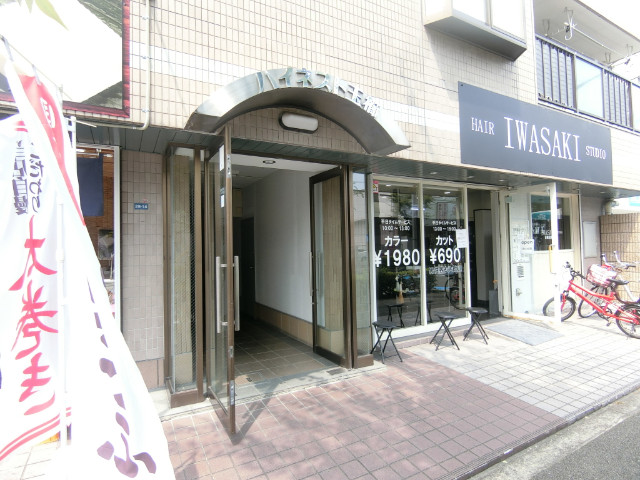 3/7 エントランス