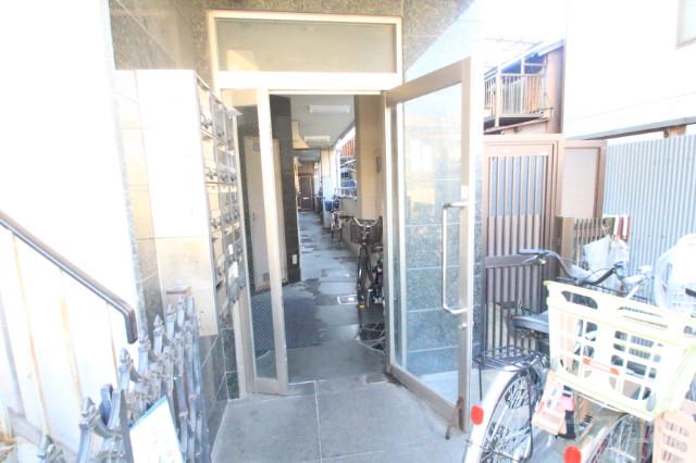 3/7 エントランス