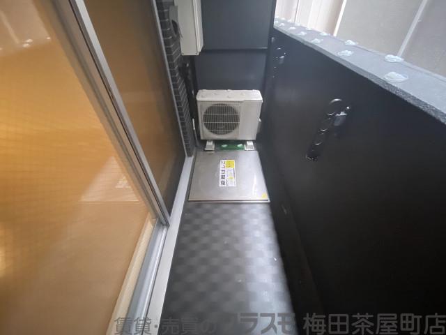 21/30 バルコニー