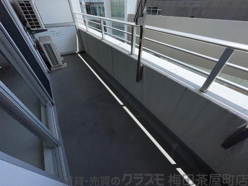 25/30 バルコニー