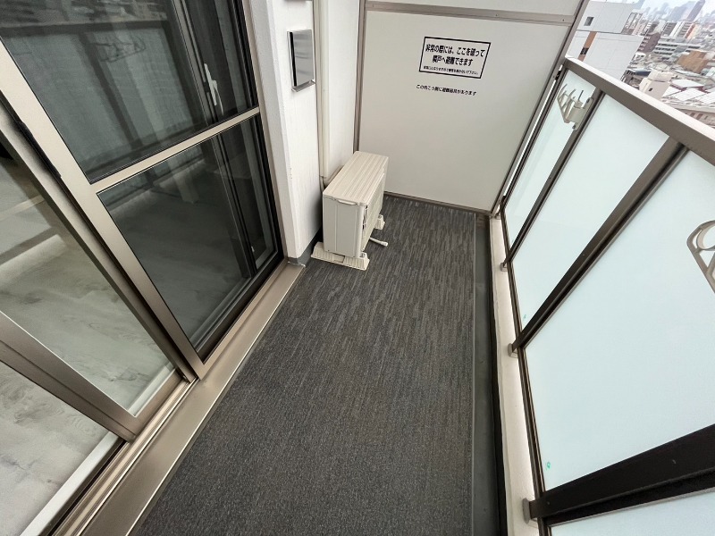 20/30 バルコニー