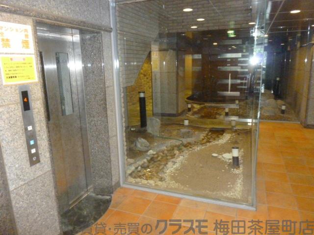 2/8 エントランス