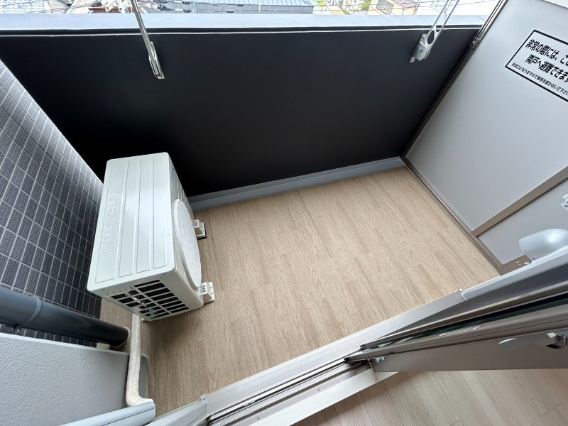 15/27 バルコニー