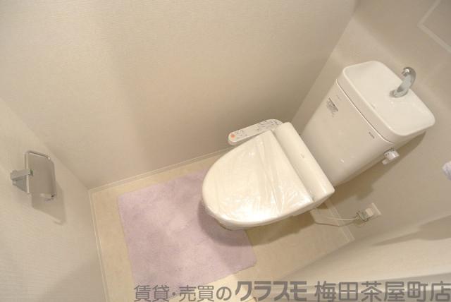 20/30 トイレ