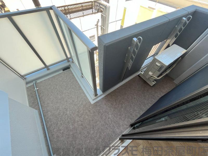 22/30 バルコニー