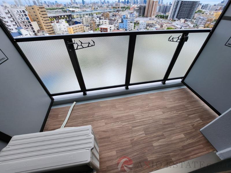 21/30 バルコニー