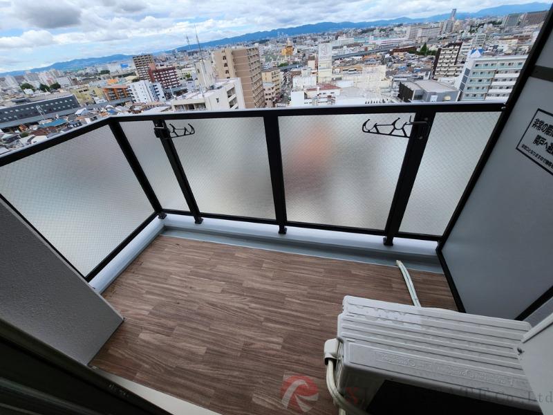 21/30 バルコニー