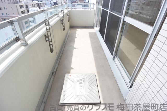 25/30 バルコニー