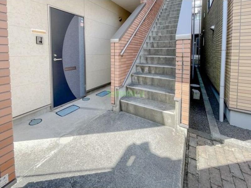 15/20 エントランス