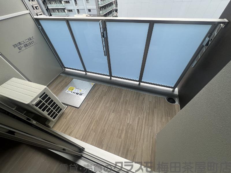 21/30 バルコニー