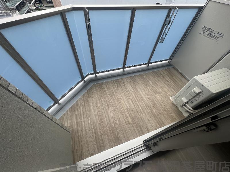 21/30 バルコニー