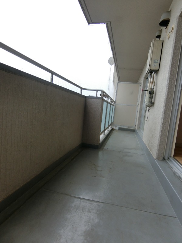 19/30 バルコニー