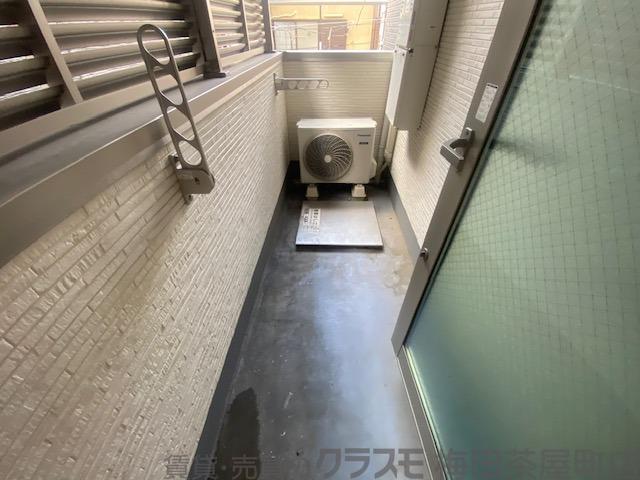 21/30 バルコニー