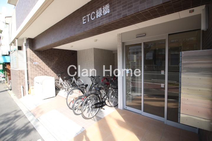 29/30 エントランス