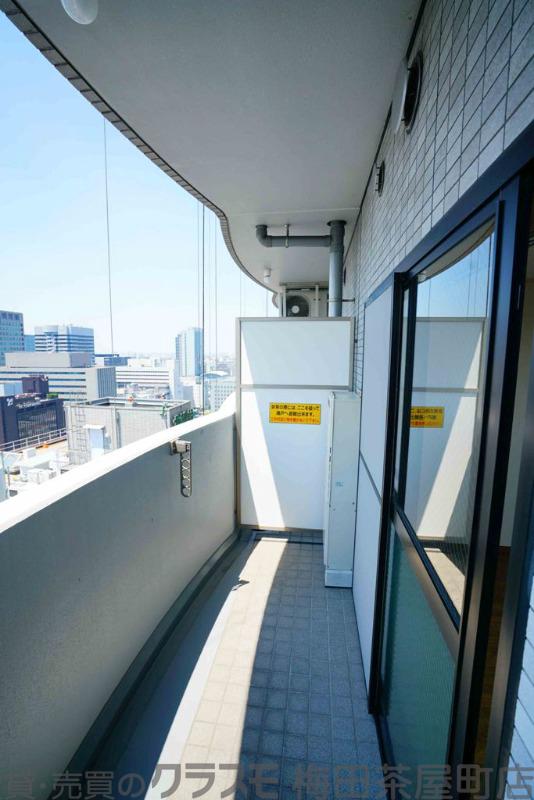 21/30 バルコニー