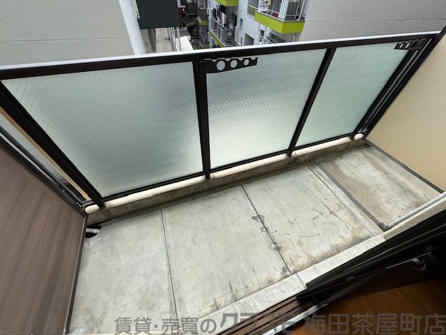 21/30 バルコニー