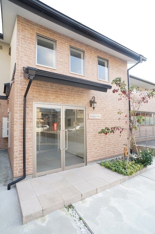 20/22 エントランス