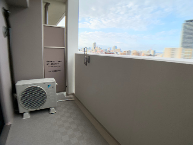 23/30 バルコニー