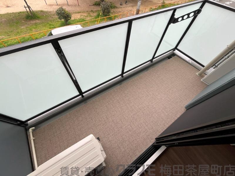 23/30 バルコニー