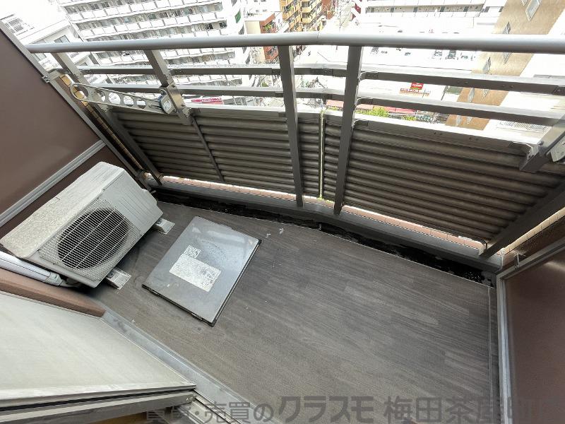 21/30 バルコニー