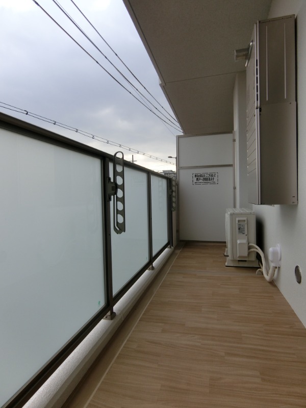 17/28 バルコニー